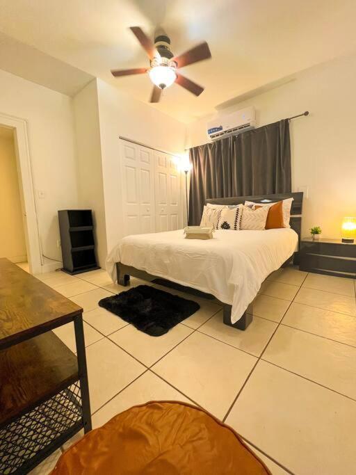 Cozy 1-Bedroom Rental In מיאמי מראה חיצוני תמונה