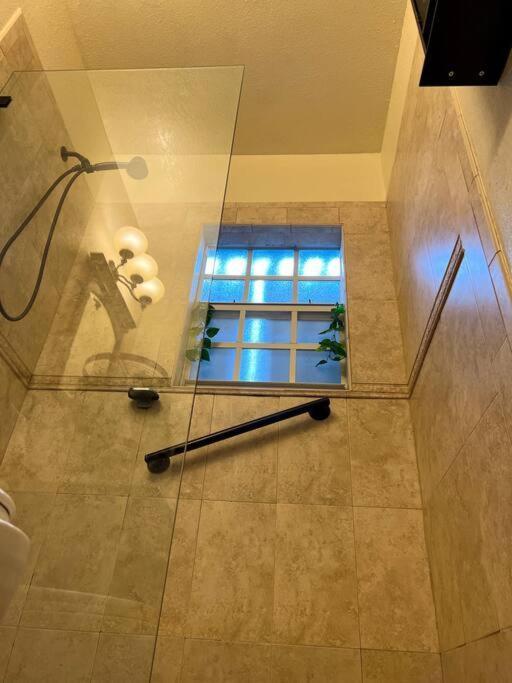 Cozy 1-Bedroom Rental In מיאמי מראה חיצוני תמונה